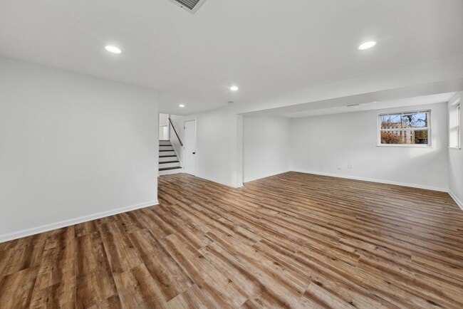 Building Photo - 4647 Johnson Ave