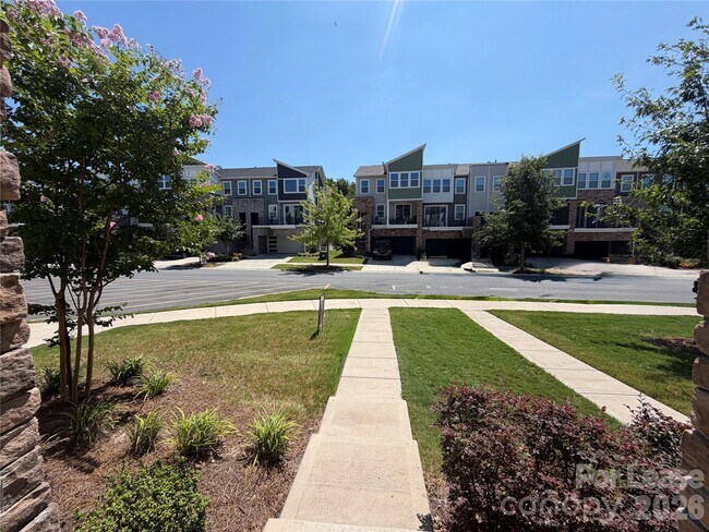 Building Photo - 1629 Unison Dr