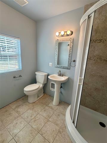 Building Photo - 127 Lori Dr