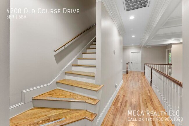 Building Photo - 4200 Old Course Dr
