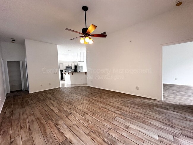 Building Photo - 3880 Becontree Pl