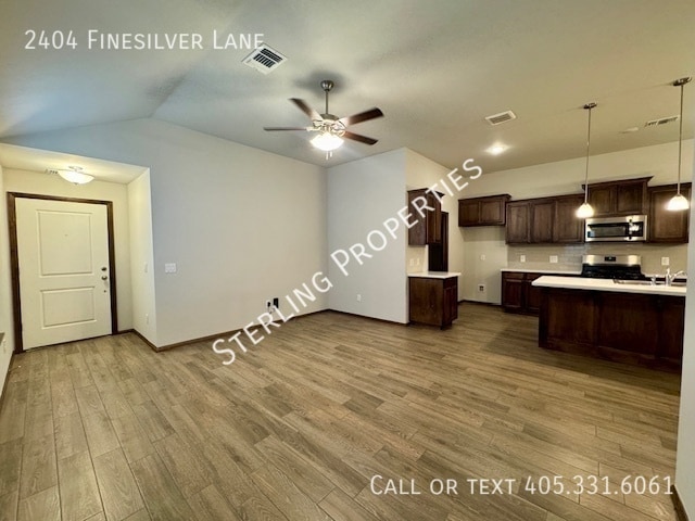 Building Photo - 2404 Finesilver Ln