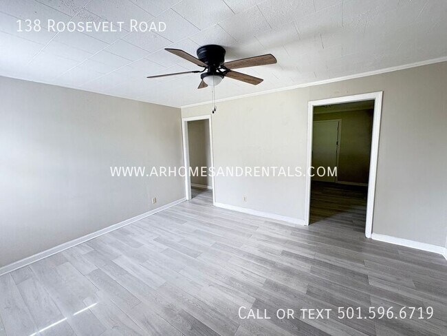 Building Photo - 138 Roosevelt Rd