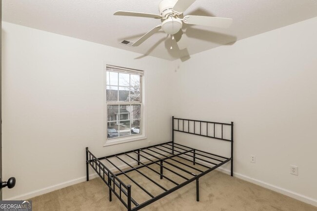 Building Photo - 2555 Flat Shoals Rd