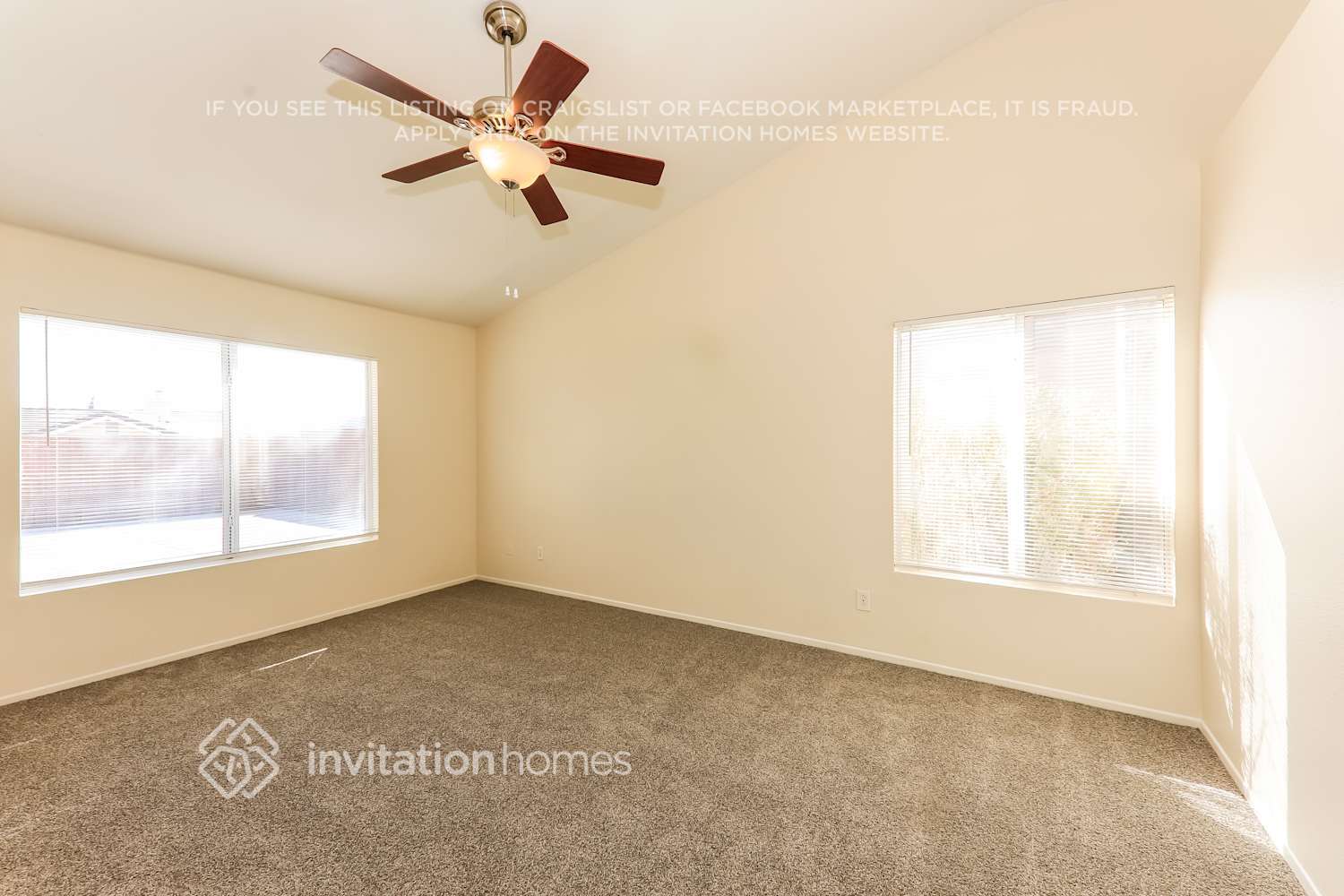 Building Photo - 23195 Twinflower Ave