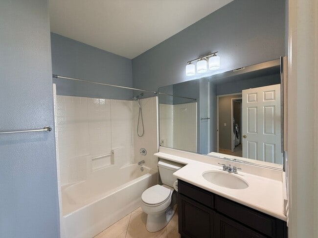 Building Photo - Stunning 5-Bedroom Pool Home in Corona is now available for rent