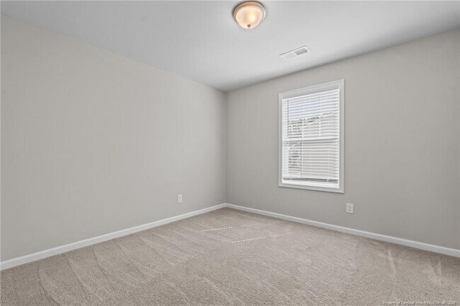 Building Photo - 205 Abercorn Wy