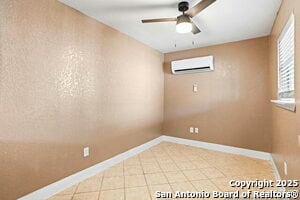 Building Photo - 236 E Dullnig Ct