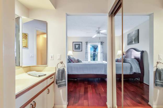 Building Photo - 33 Plantation Dr