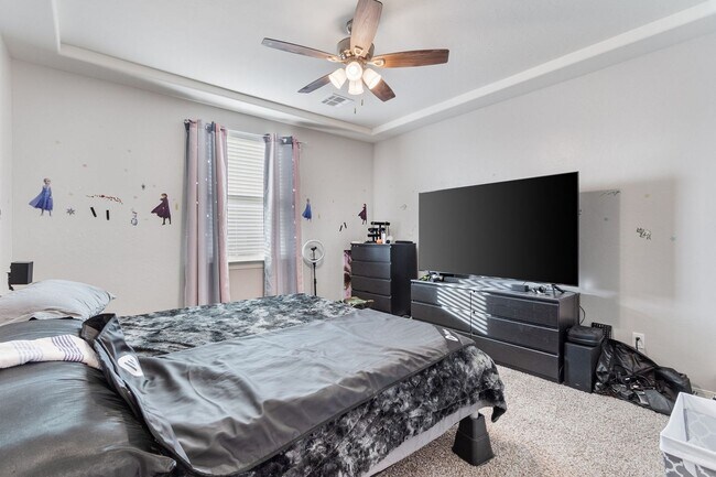 Building Photo - Coming Soon!