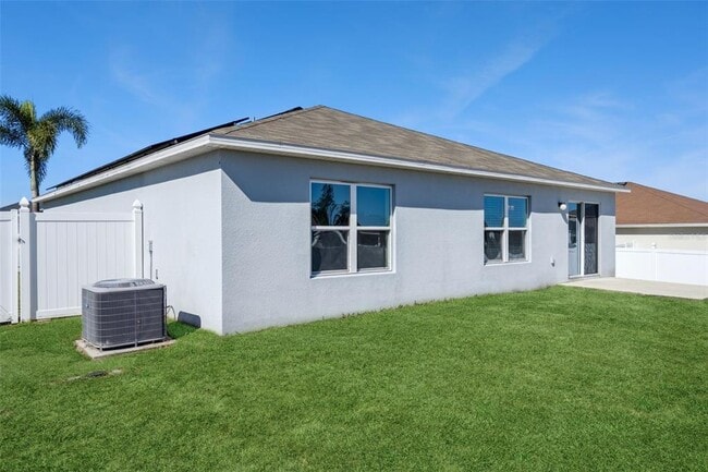 Building Photo - 2256 GLADIOLUS Ln