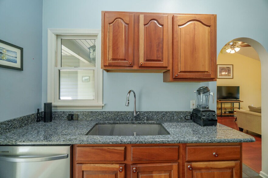 Building Photo - 4047 Amicus Rd