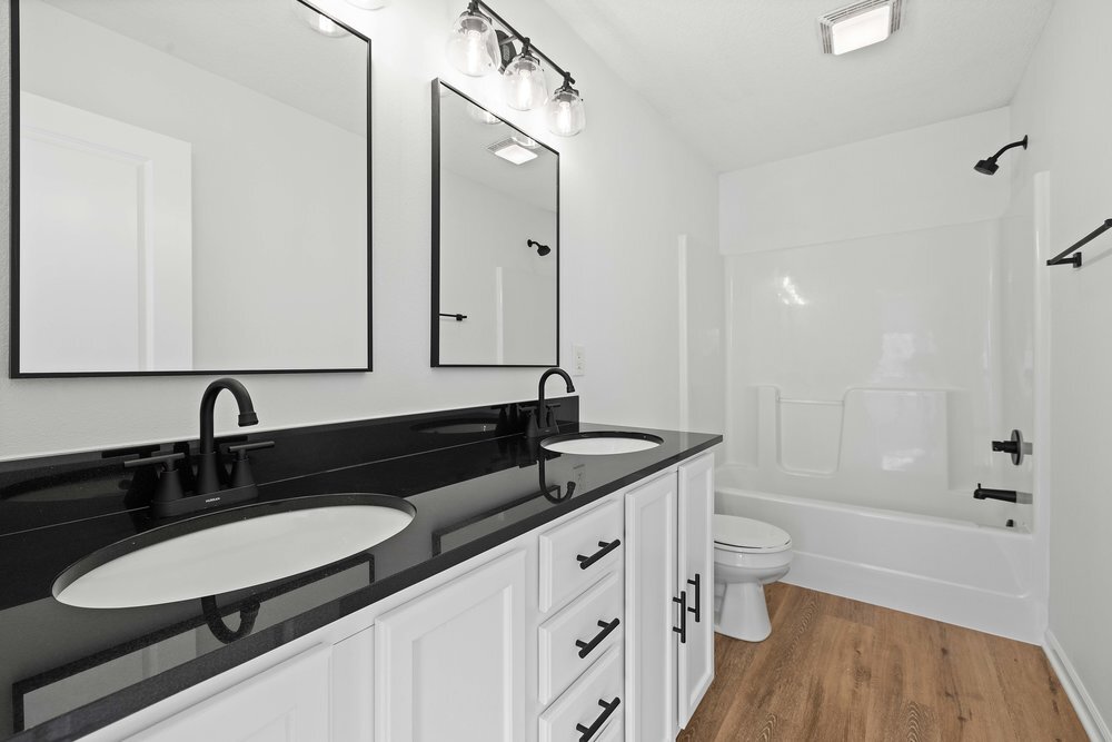 Building Photo - 207 SE Booth Ave