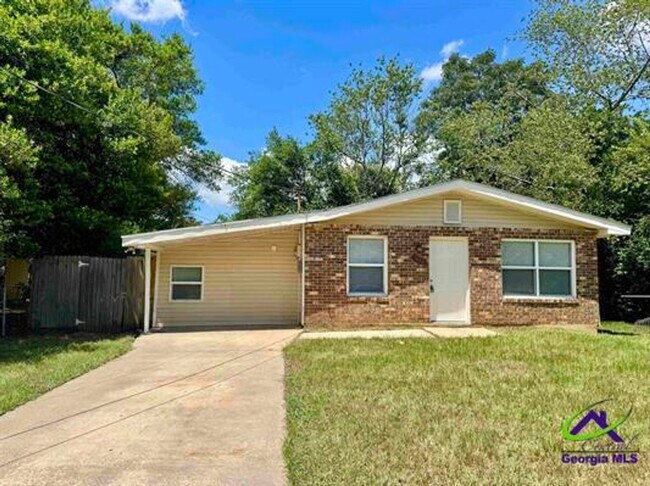 Building Photo - 102 Varee Dr
