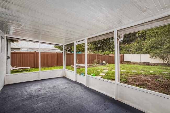 Building Photo - FOR RENT:  4 BEDROOM 2, BATHROOM HOME IN H...