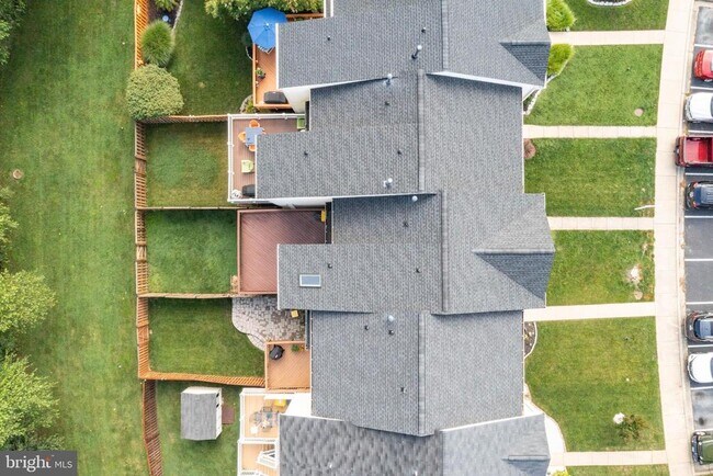 Building Photo - 2482 Jostaberry Way