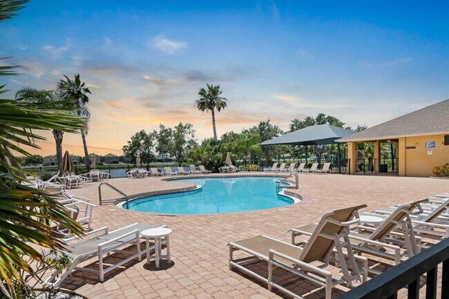Building Photo - 946 Seminole Sky Dr
