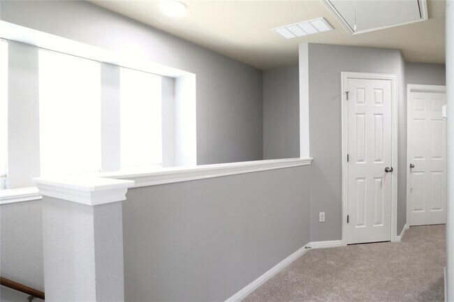 Building Photo - 4619 Senda Ln