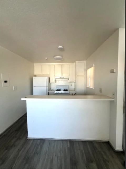 Building Photo - 14324 Lemoli Ave