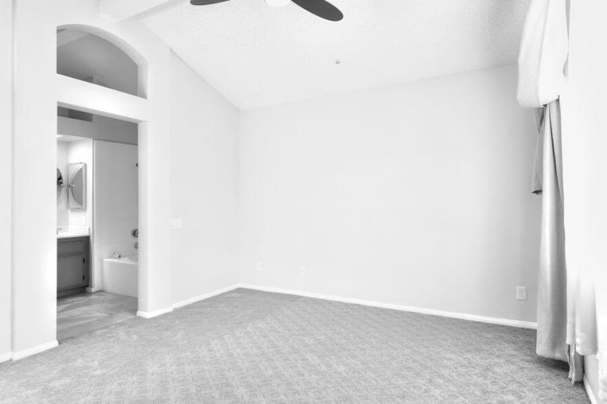 Building Photo - 3119 E Genoa Ct