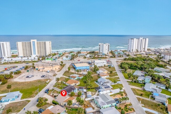 Building Photo - COMING SOON - Live Like You're on Vacation...