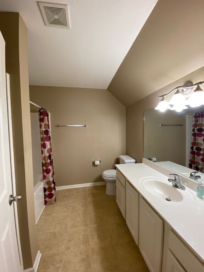 Building Photo - Nashboro Village End Unit Townhome with 2 Separate Owner Suites!