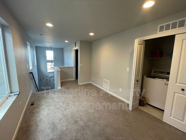 Building Photo - 7359 Hunter Jumper Dr