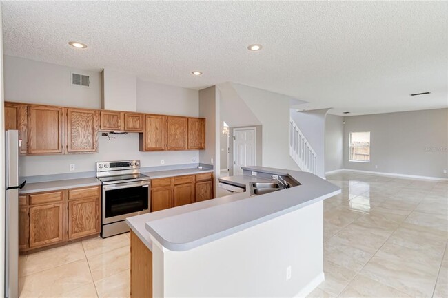 Building Photo - 2664 Tall Maple Loop