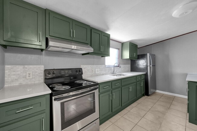 Building Photo - 14287 Forest Cir