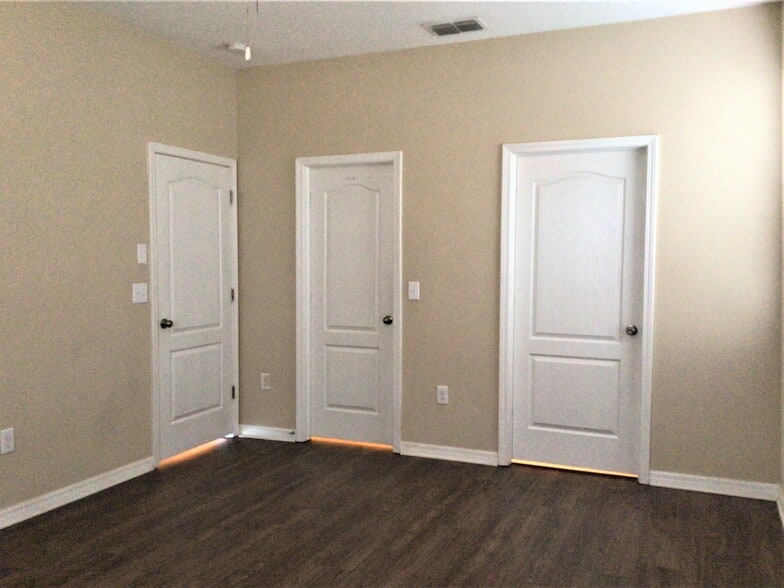 Building Photo - 20506 Carolina Cherry Ct