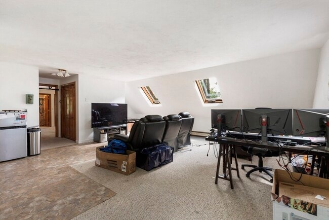 Building Photo - 258 Kelley Blvd
