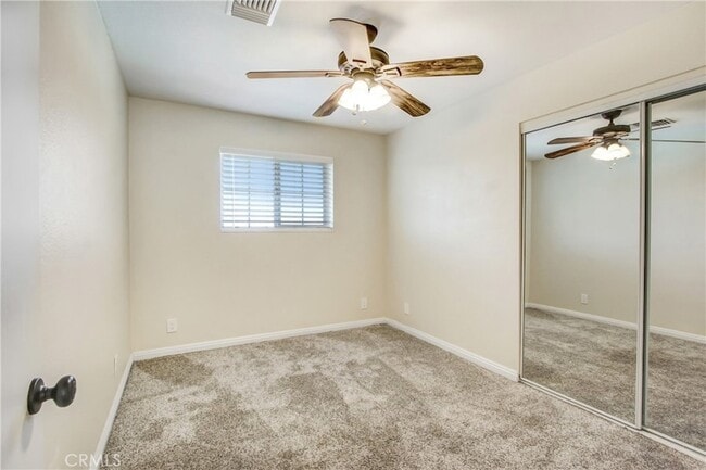 Building Photo - 2495 Vista Dr