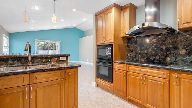 Building Photo - 2957 Quail Run Ln