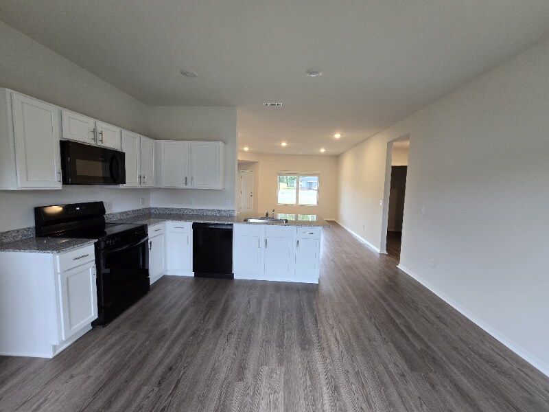 Building Photo - 2741 Biddie St