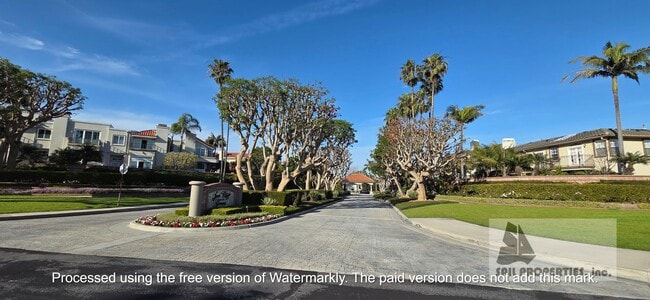 Building Photo - Sea Cliff on the Greens Gated Community Home!