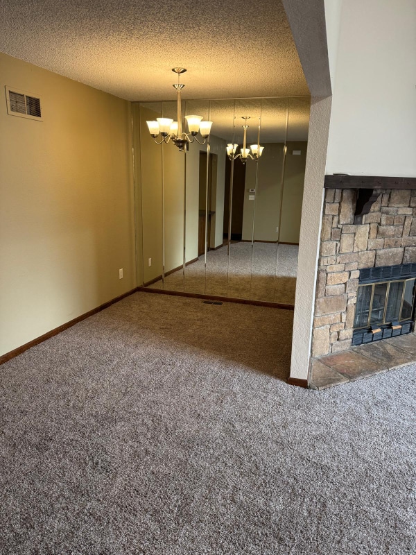 Building Photo - 1414 E Mart-Way Cir