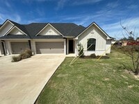 Building Photo - 2672 Barbee Rd