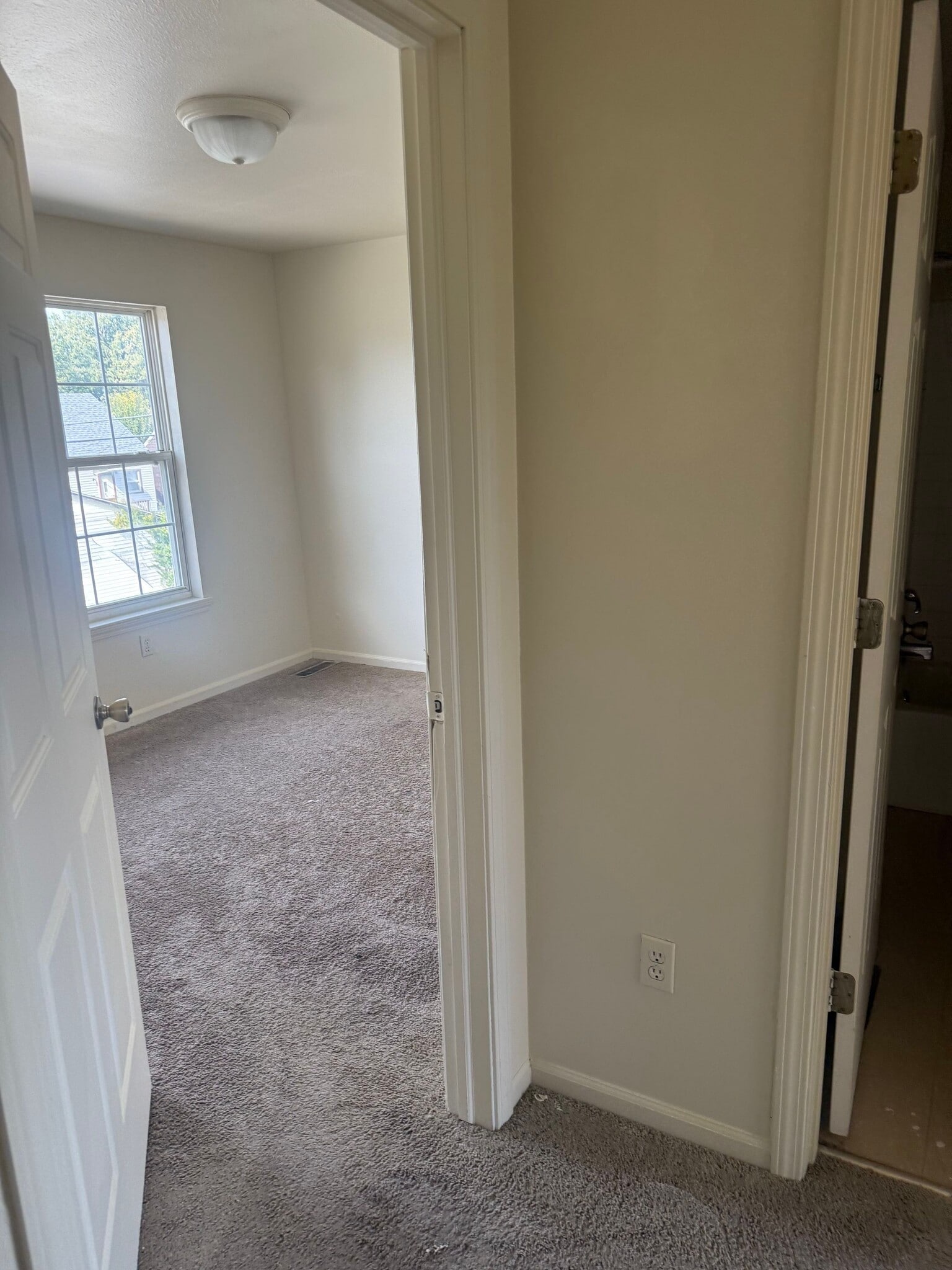 Building Photo - 535 Hope St