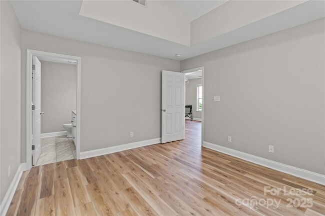 Building Photo - 17331 Villanova Rd