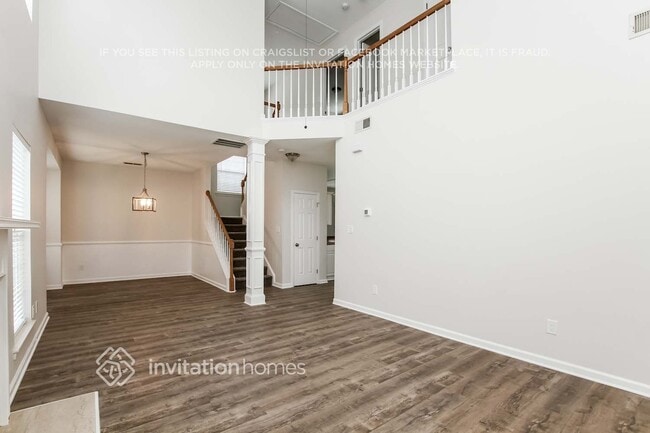 Building Photo - 16034 Farmall Dr