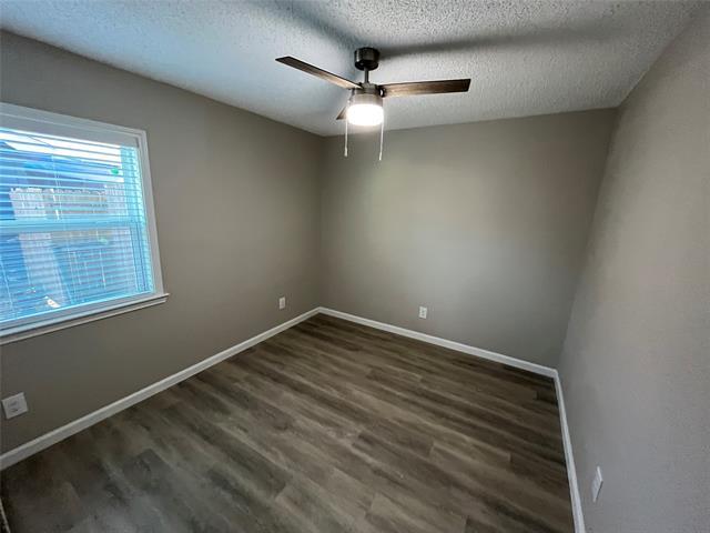 Building Photo - 710 Alto Dr