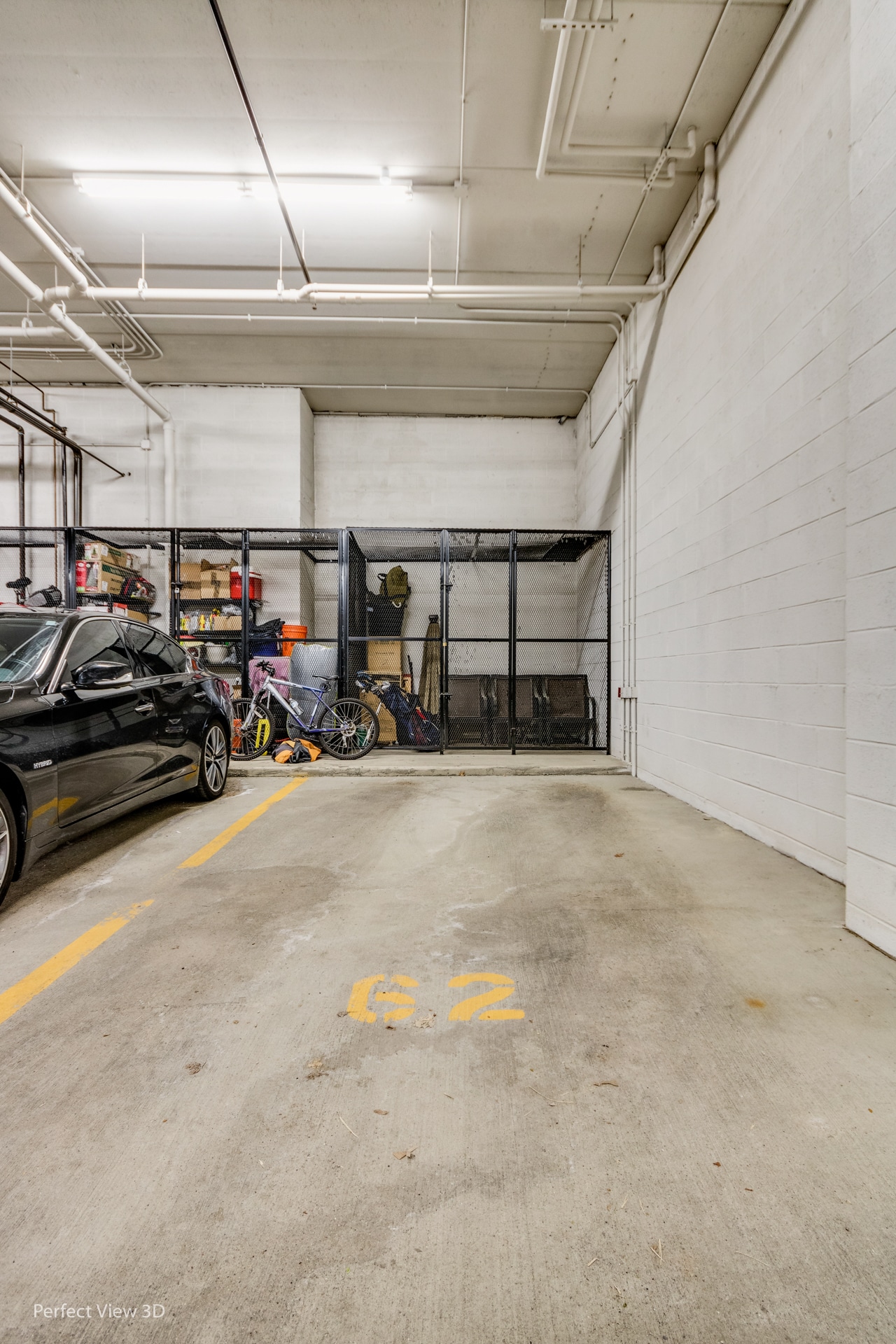 1 Garage reserved - 225 Main St