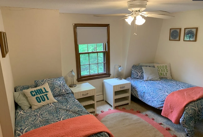 Building Photo - 47 Pine Knoll Rd