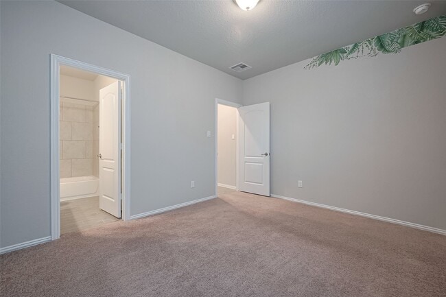 Building Photo - 31415 Conover Dr