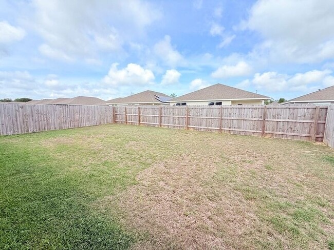 Building Photo - 4384 Winged Elm Ct