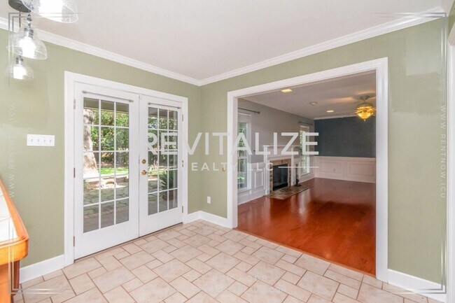 Building Photo - 2949 Cloverland Ct