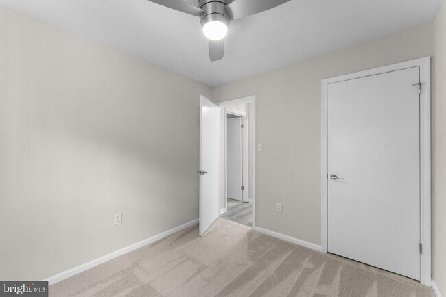 Building Photo - 3484 Legere Ct