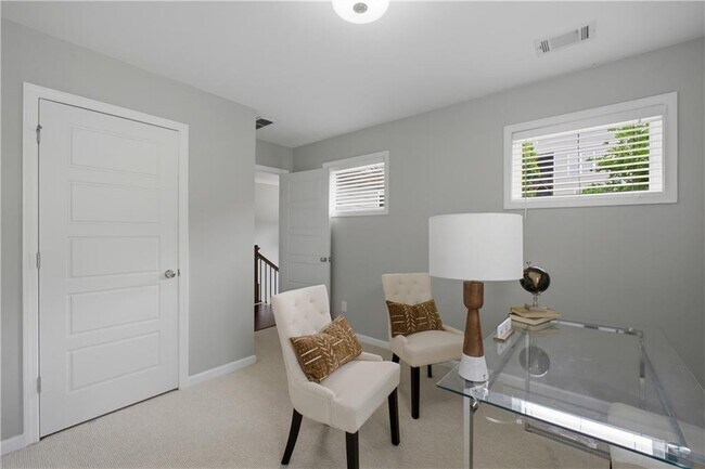 Building Photo - 2681 Oak Leaf Pl