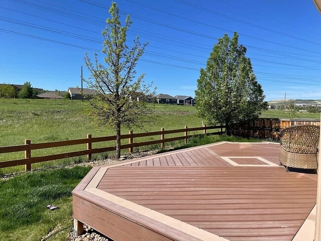 Building Photo - 15455 Carob Cir