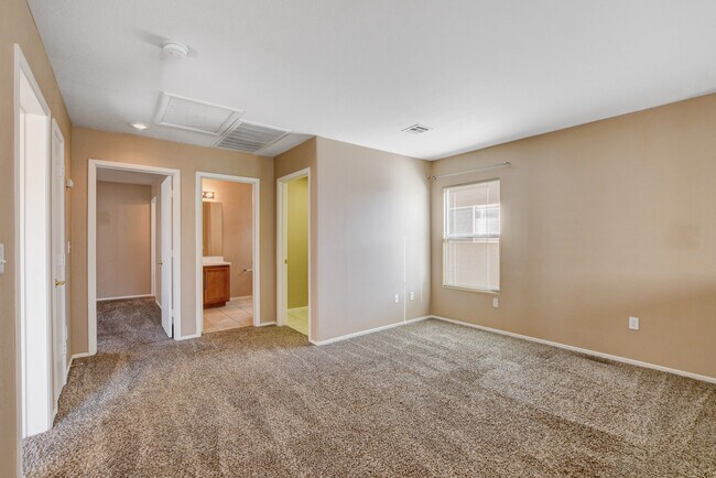 Building Photo - 4256 Lady Burton St